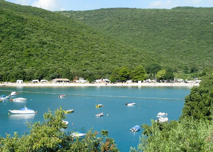 Apartman Lili-1 By Interhome